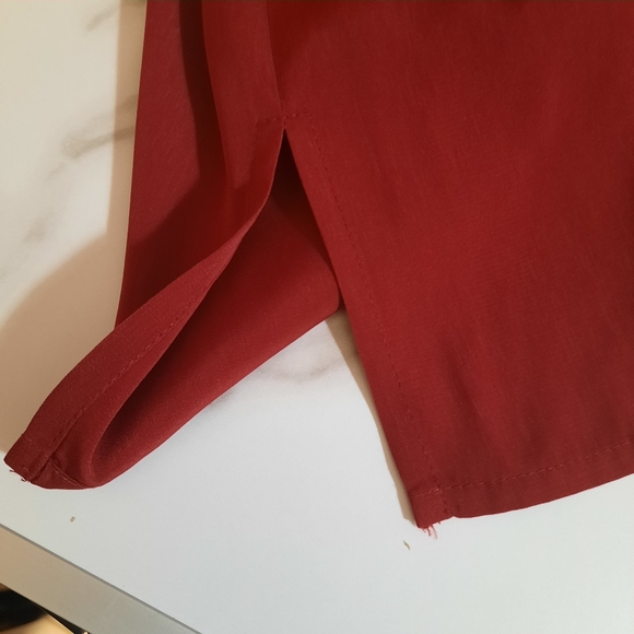 Womens Dress Barn Red Long Sleeve Top Blouse Button Down Polyester XL - Picture 6 of 10